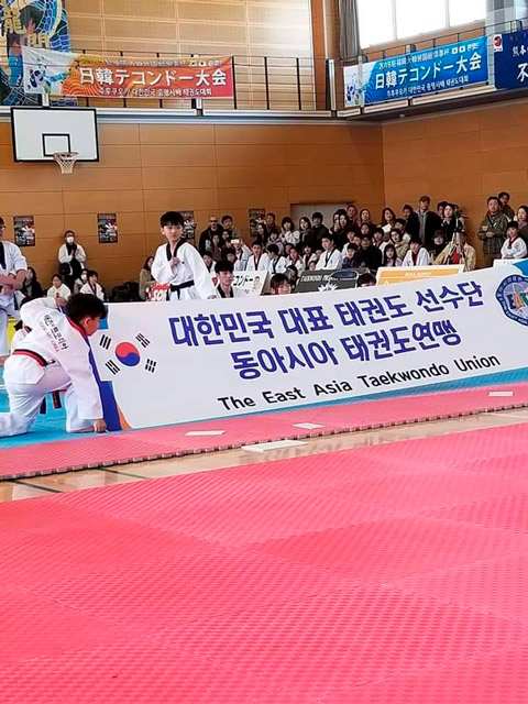韓国ジュニアチームの演舞